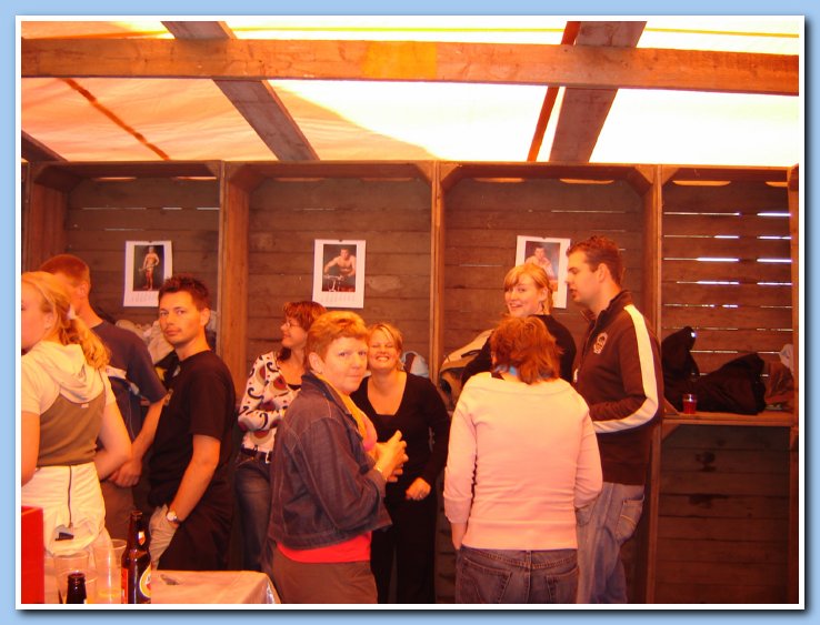 kermisborrel en tuin etc 030